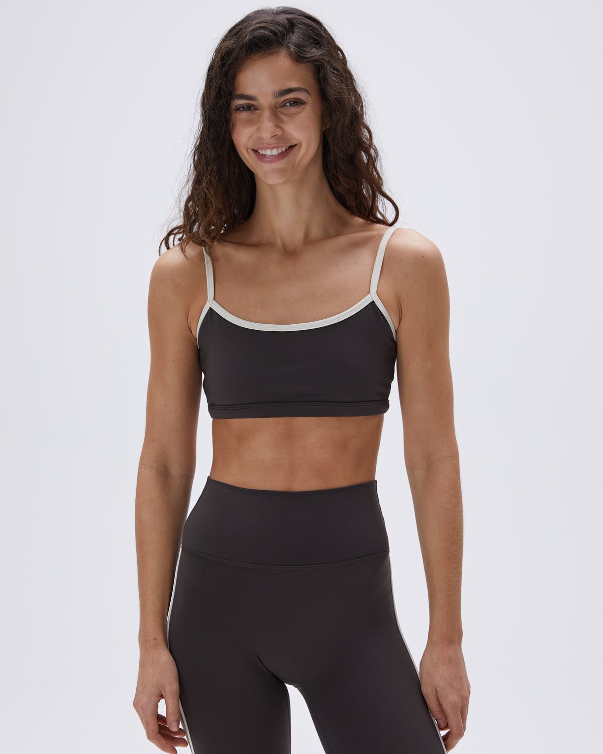 Coffee / Cream Adanola Ultimate Contrast Strap Scoop Bra | GAWYNH905