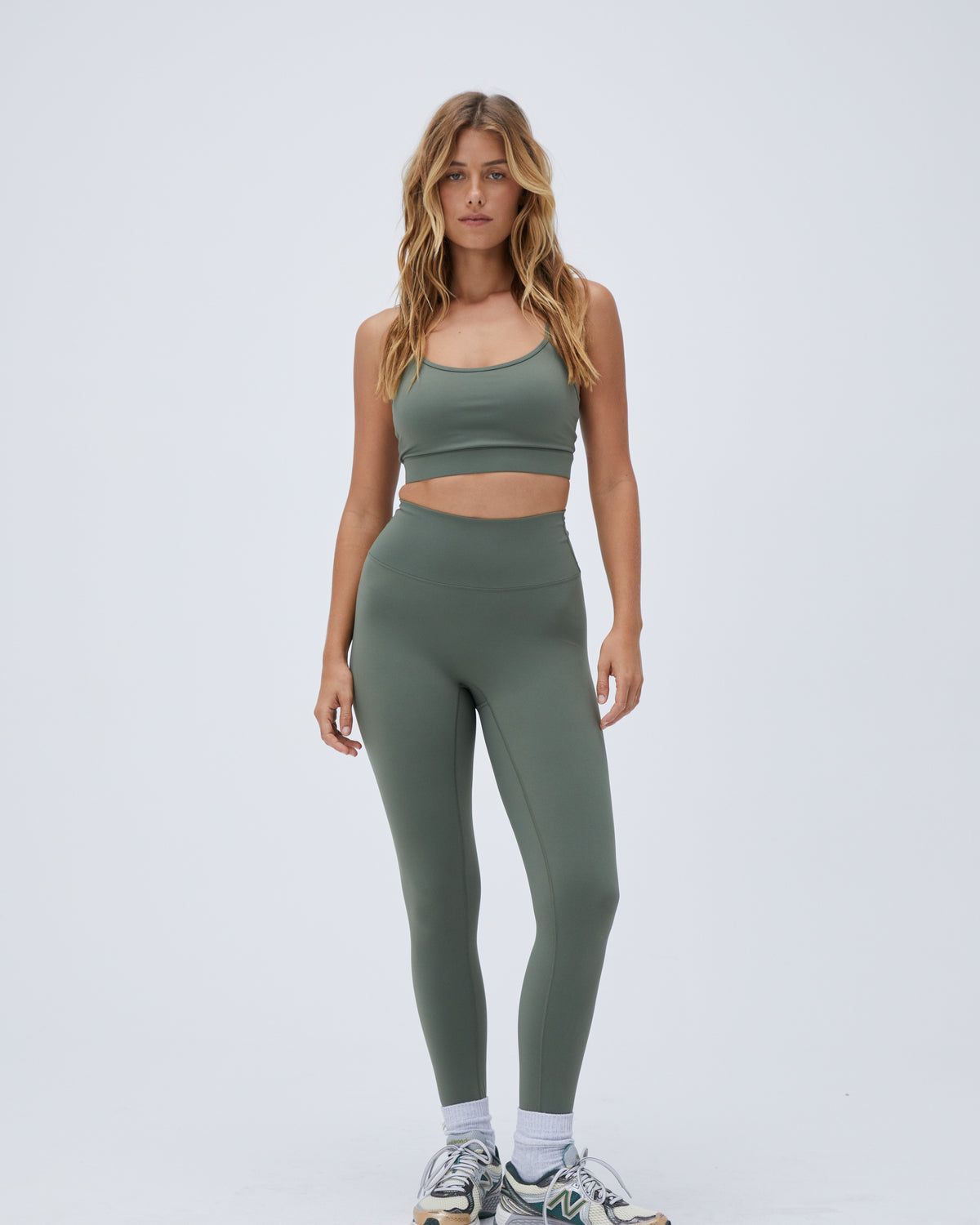 Khaki Green Adanola Ultimate Leggings | MEDAVZ354
